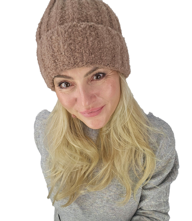 Stylish women's winter beanie hat