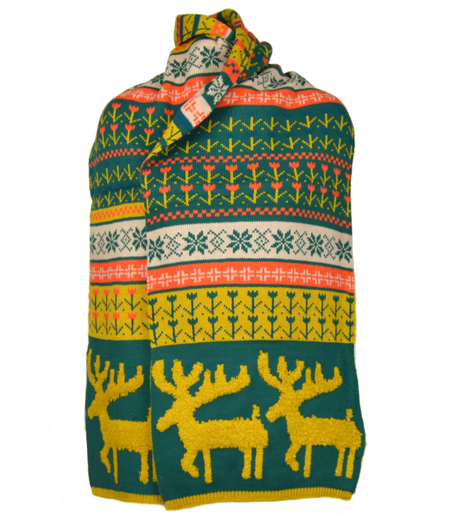 Cool winter reindeer shawl scarf