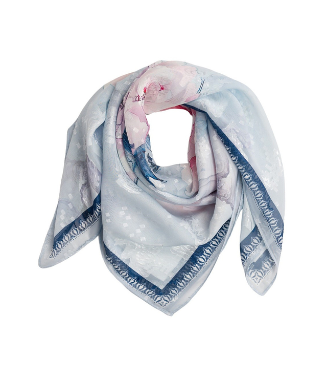 Elegant women's scarf with an insane 70x70 pattern