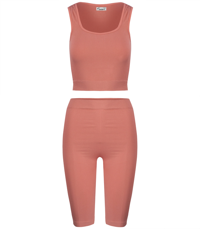 Sporty, ribbed set of short leggings + top with wide straps MISSY