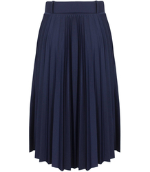 Fashionable pleated skirt with belt