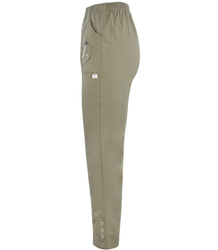Comfortable elastic pants with an elastic band