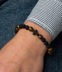 Men's bracelet with natural stones