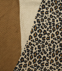 Panther pleated shawl scarf