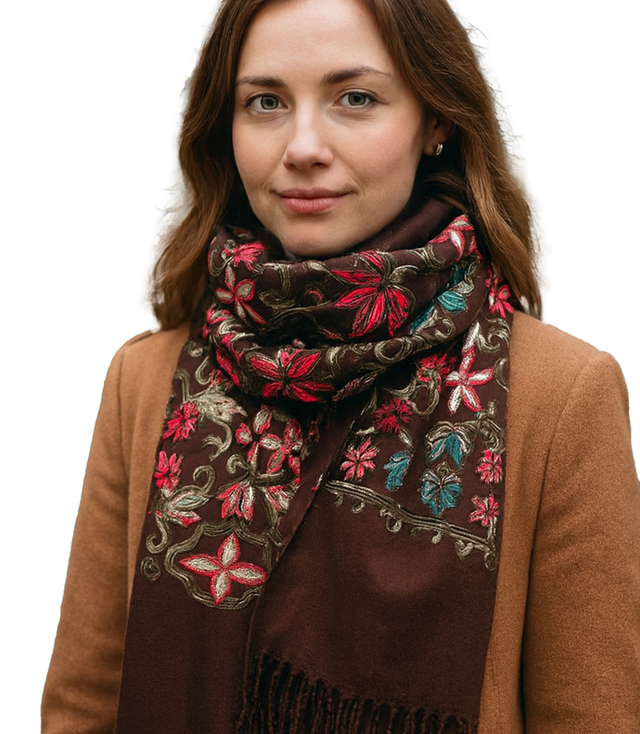 Women's scarf with embroidered pattern and tassels
