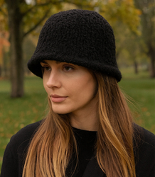 Women's hat made of soft teddy fabric