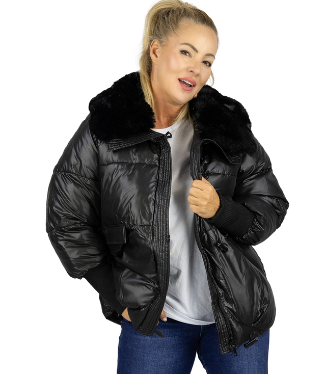 Winter jacket with decorative fur on the collar FIBI