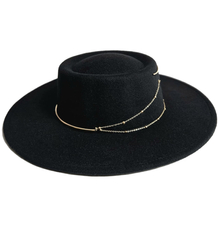 Elegant women's HAT with gold chains