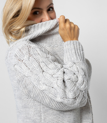 Cardigan Long Chunky Braid Wool Sweater