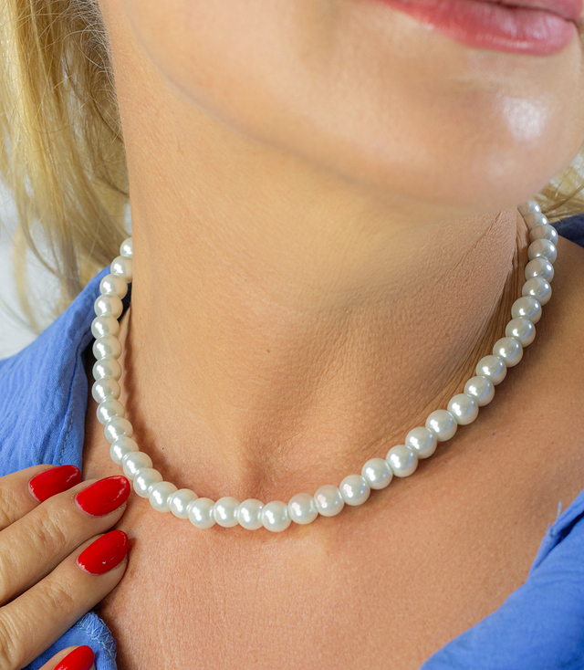 Short pearl pendant necklace elegant string of pearls