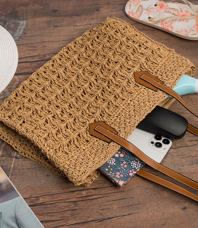 Openwork raffia bag with elegant handles boho style for summer