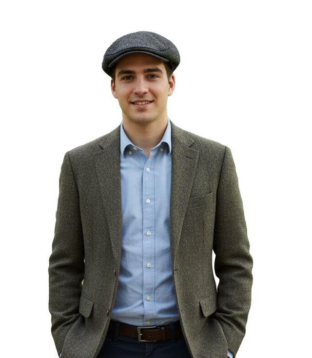 Stylish smooth men's helmet Universal color scheme