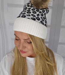 Warm women's cap with pompom autumn winter leopard spots