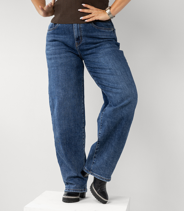 Granatowe jeansy damskie balloon barrel banana fit CLARA