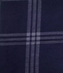 Men's scarf with tassels in patterns