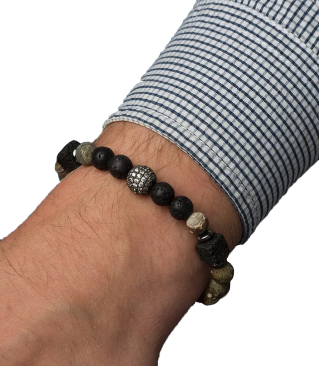 Men's bracelet with natural stones