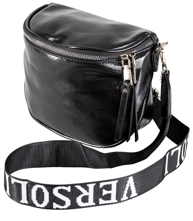 Fashionable and stylish crossbody bag