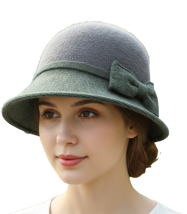Women's cloche hat with bow