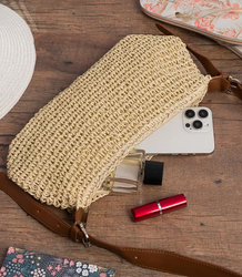 Boho raffia handbag with adjustable, thicker strap