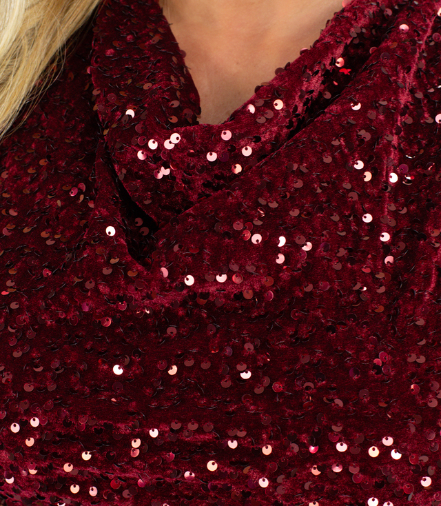 Luminous mini party dress with sequins