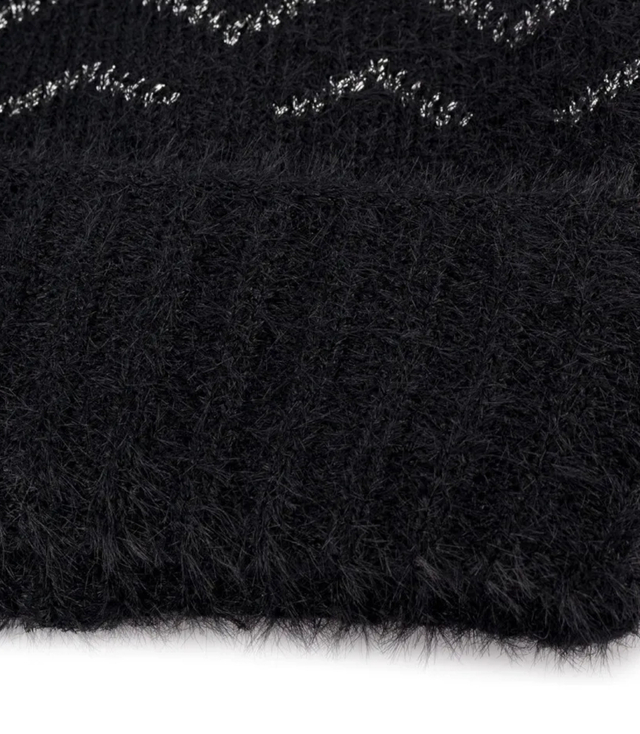 Warm women's cap with zigzag pom-pom autumn winter