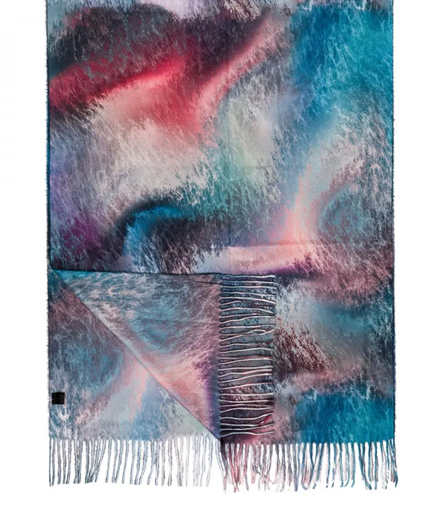 Women's scarf with tie-dye tassel motif