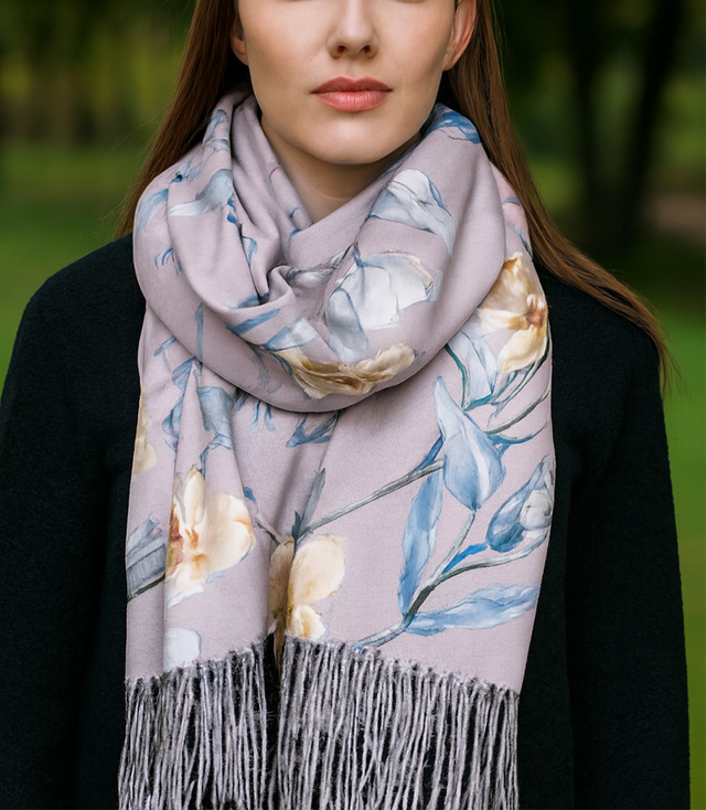 Women's scarf with a motif of small flowers tassels