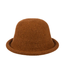 Women's hat made of soft teddy fabric