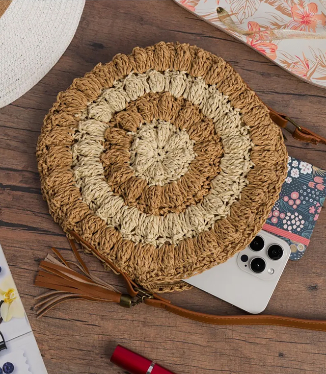 Round small summer braided shoulder bag