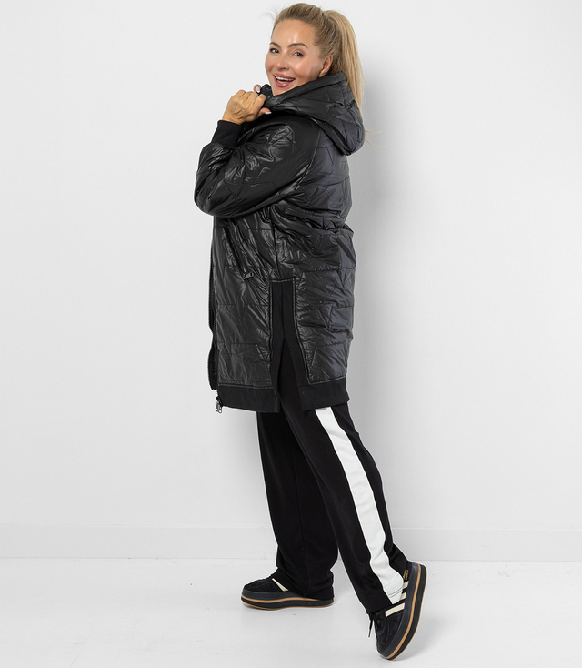 Long jacket with quilting and side slits ROMA