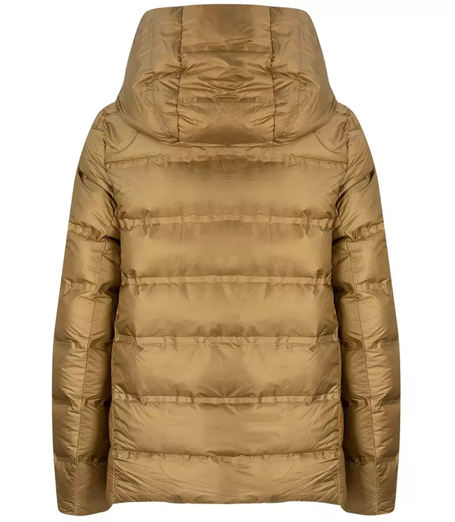 Short quilted transitional jacket with a hood