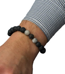 Men's bracelet with natural stones