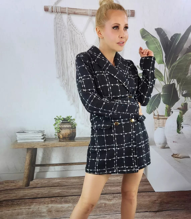 Women's double-breasted long tweed plaid jacket