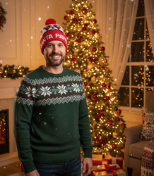 Winter Christmas hat with pom-pom - perfect for preze
