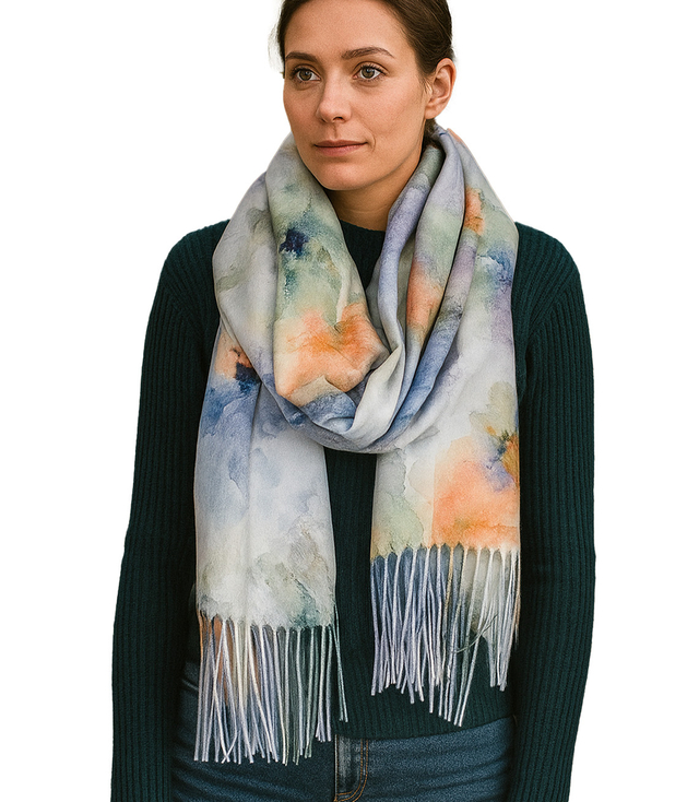 Women's scarf with floral motif and tassels elegant