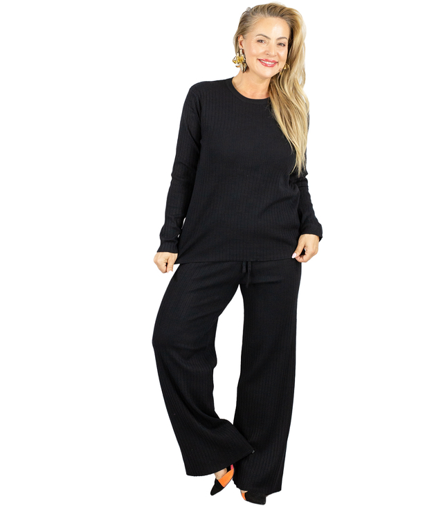 Prążkowany zestaw dresowy z luźną bluzą i spodniami SORELLA 