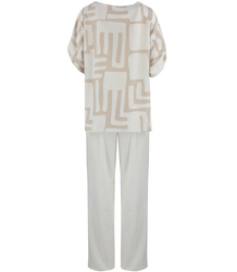 A loose set of trousers, a blouse with geometric patterns, viscose MONTANA