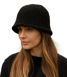 Women's hat made of soft teddy fabric