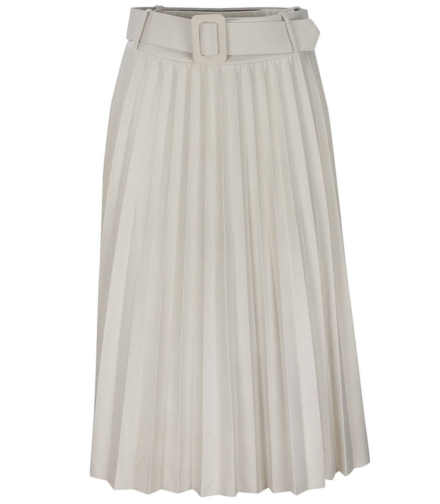 Fashionable pleated skirt with belt