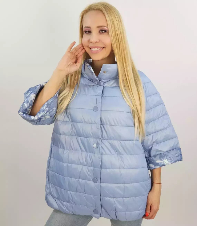 Short reversible flower transitional jacket