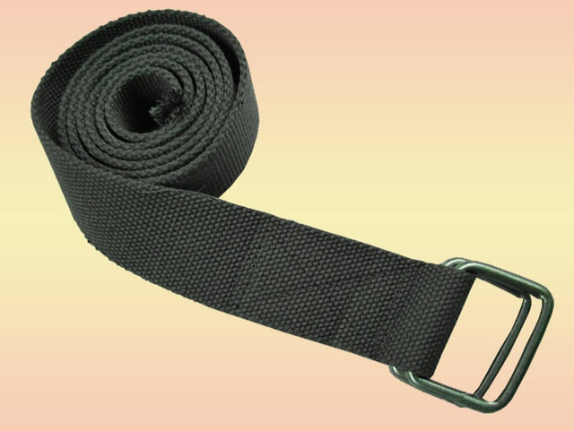 Universal webbing belt with metal buckle