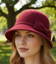 Women's cloche hat with bow