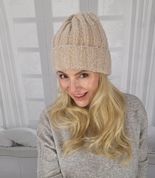 Stylowa damska czapka zimowa beanie