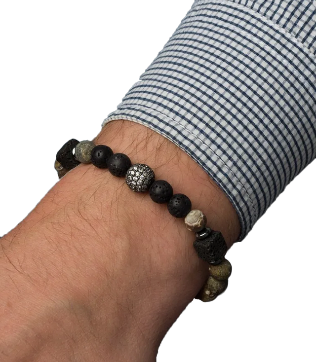 Men's bracelet with natural stones