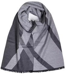 Men's scarf with tassels in patterns