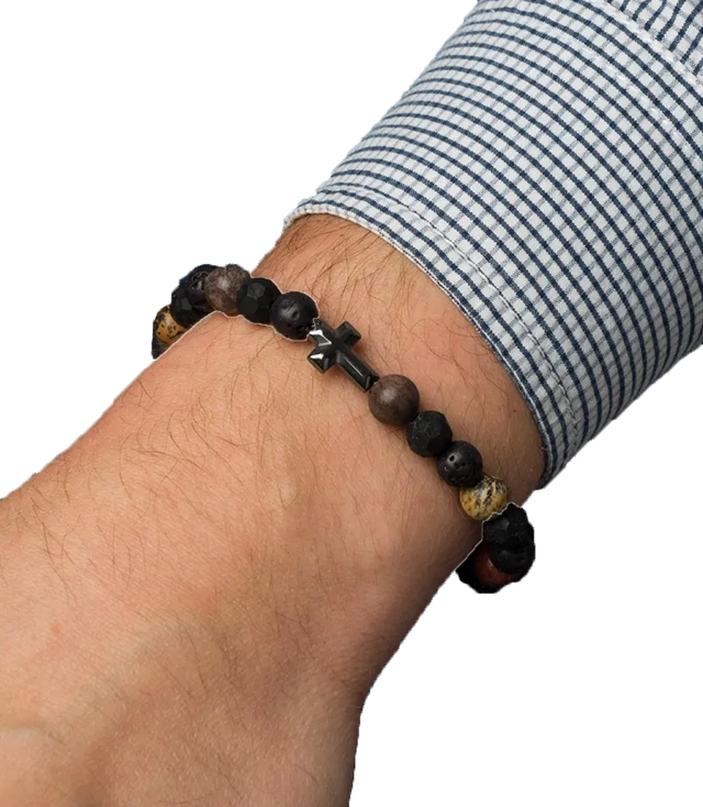 Men's bracelet with natural stones