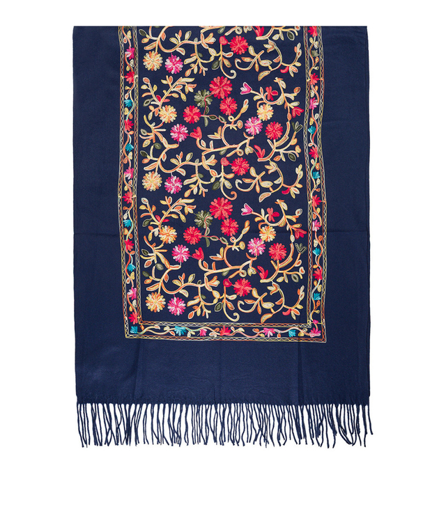 Women's folklore scarf with flower motif and tassels