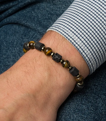 Men's bracelet with natural stones