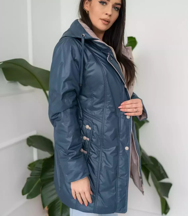 Elegant and stylish ULA women's transitional jacket