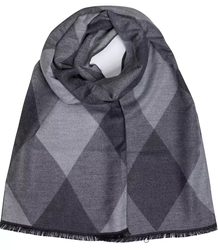 Men's scarf with tassels in patterns